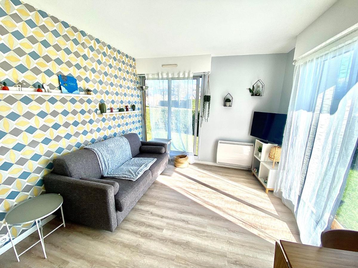 Superbe Appartement Avec Jardin Ensoleille Blonville-sur-Mer Exterior foto