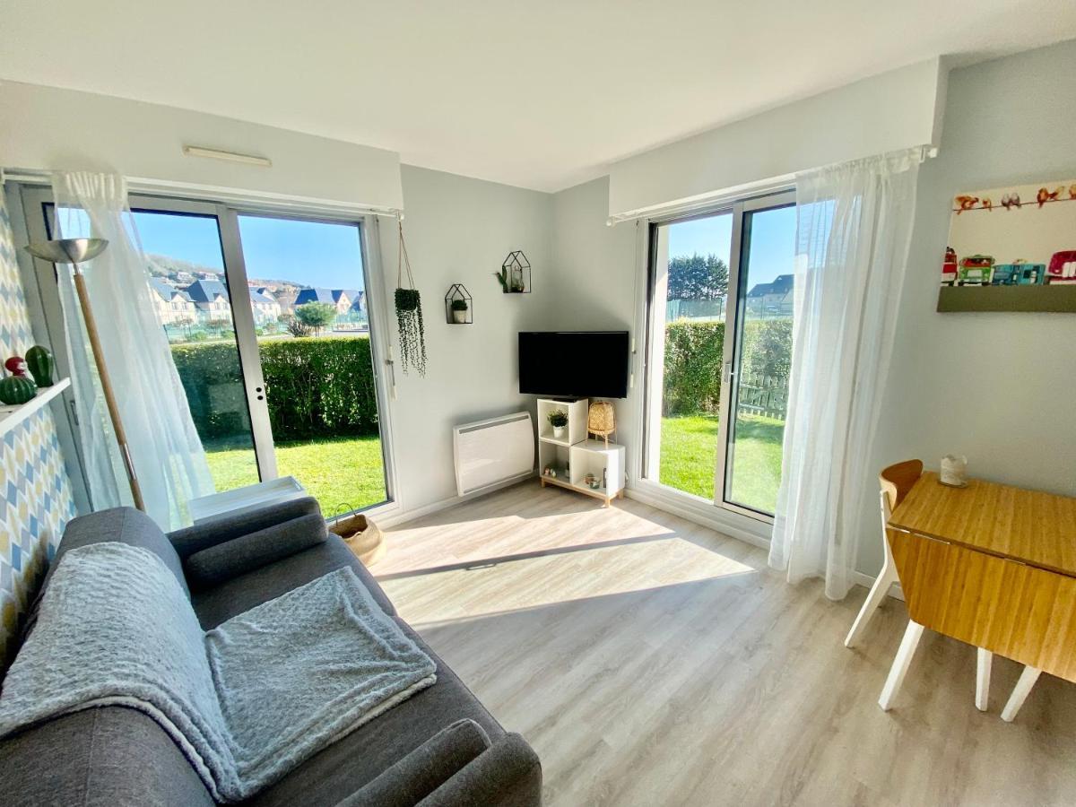 Superbe Appartement Avec Jardin Ensoleille Blonville-sur-Mer Exterior foto