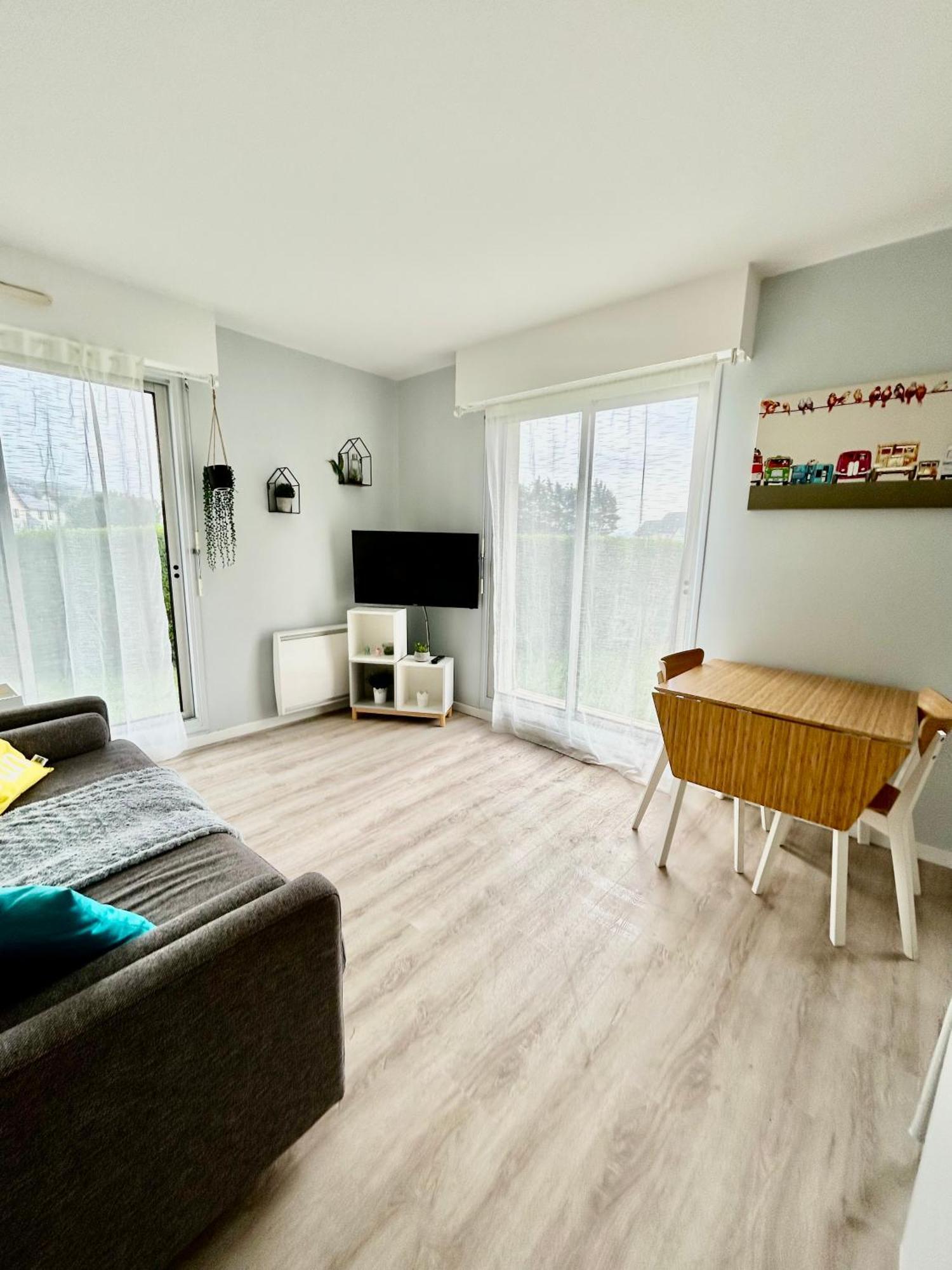 Superbe Appartement Avec Jardin Ensoleille Blonville-sur-Mer Exterior foto