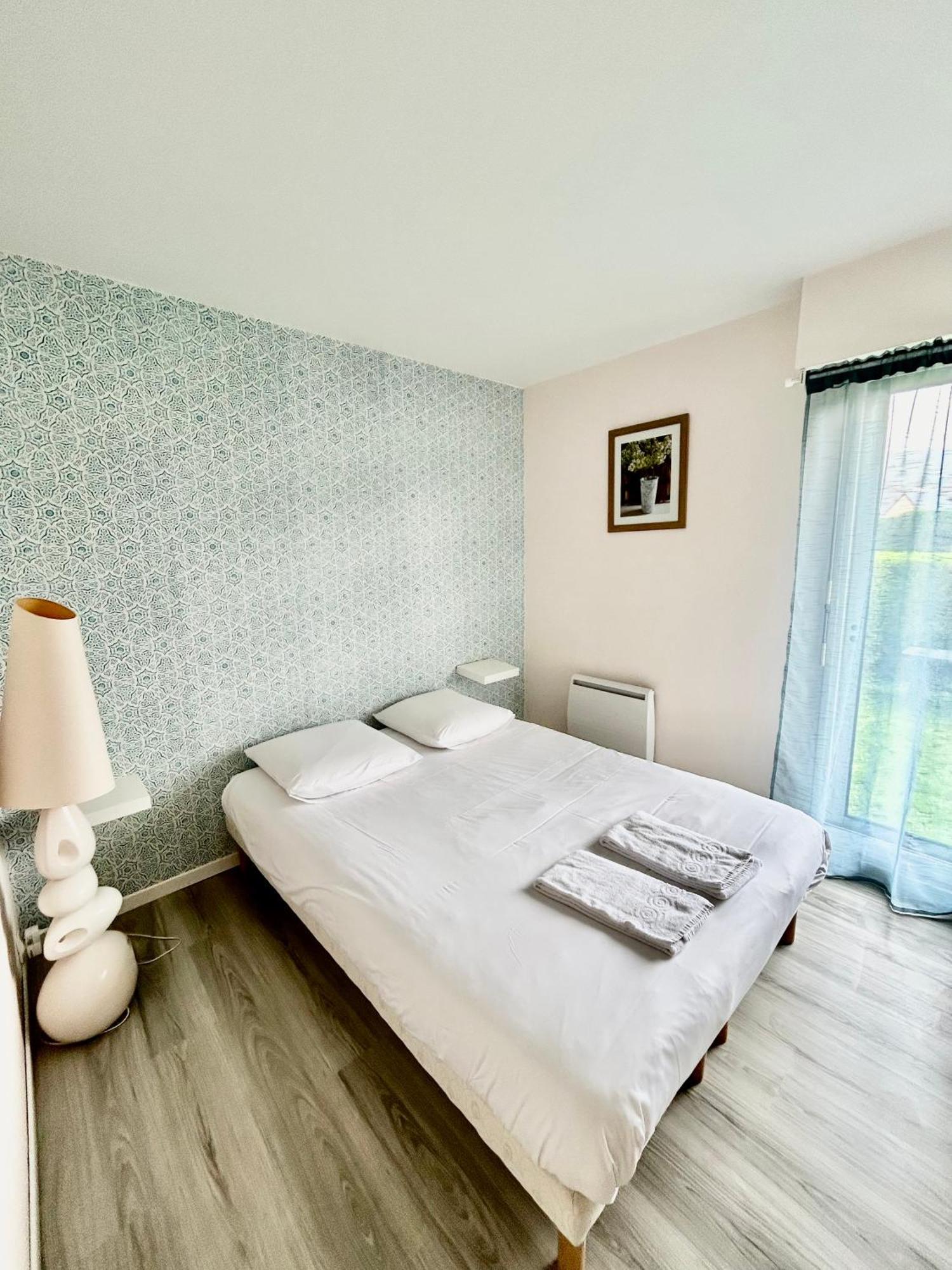 Superbe Appartement Avec Jardin Ensoleille Blonville-sur-Mer Exterior foto